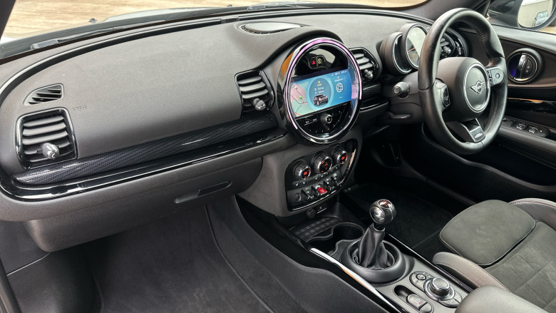 MINI Clubman 1.5 Cooper Sport 6dr Auto [Comfort/Nav+ Pack] Petrol Estate